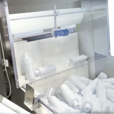 Step feeder for bottles from 5ml to 500ml