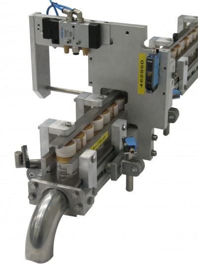 Mechanical feeder system for plastic oval caps