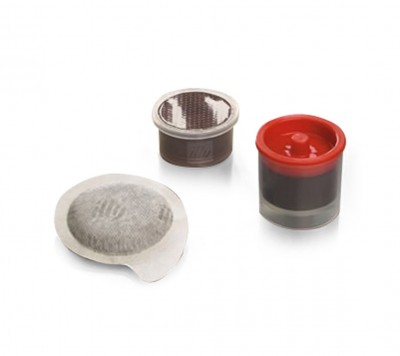 Mechanic feeding system for coffee capsules and infusions on high speed with 16 rows